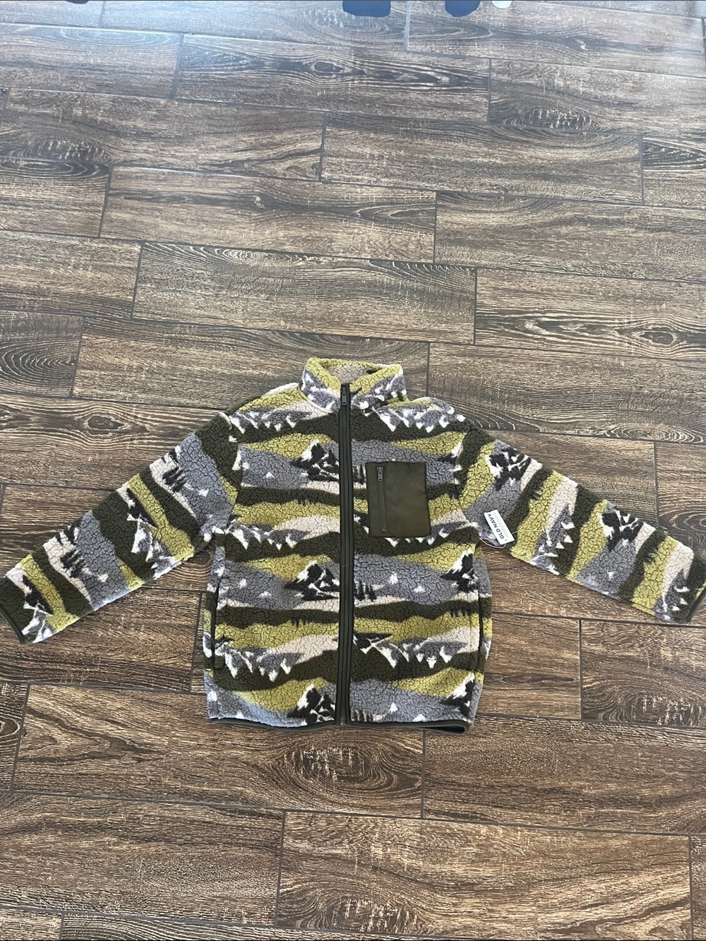Brand New Old Navy Kids Olive Green Camo Sherpa Jacket